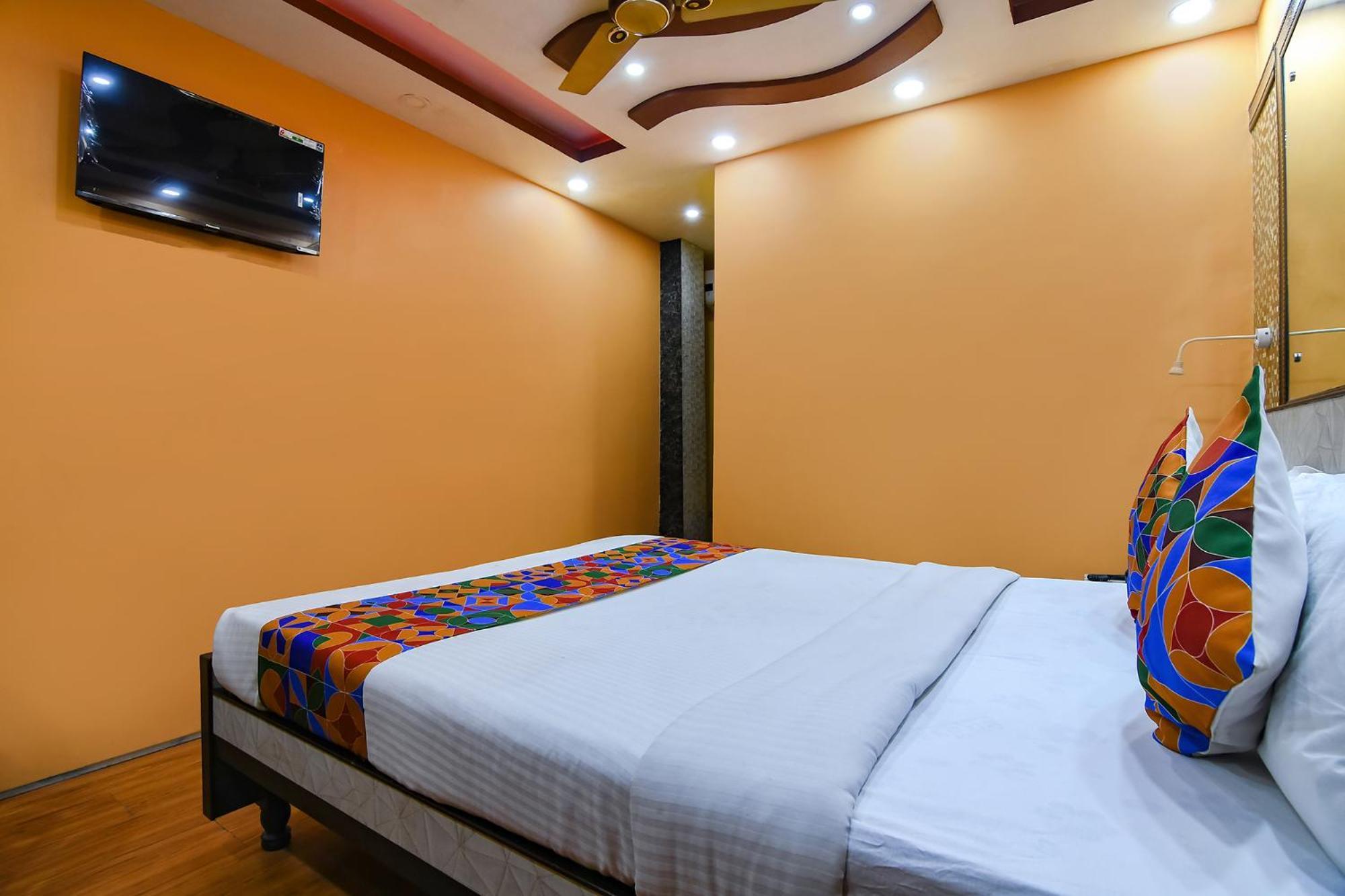 Fabexpress Wild Orchid - 800M From Medica Superspecialty Hospital Hotel Calcutta Exterior foto