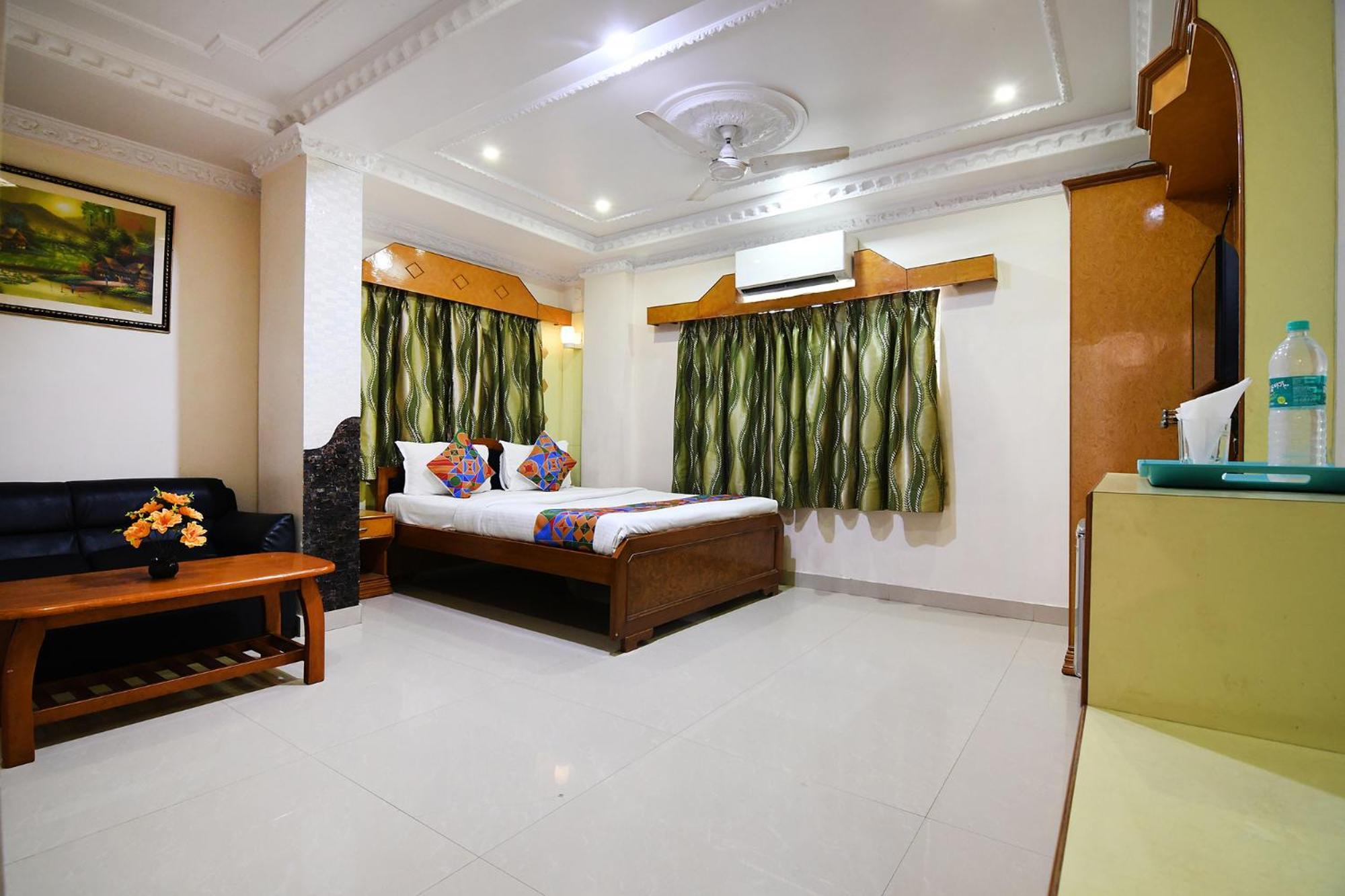 Fabexpress Wild Orchid - 800M From Medica Superspecialty Hospital Hotel Calcutta Exterior foto